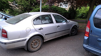 Škoda octavia 1,9TDI 66KW - 4