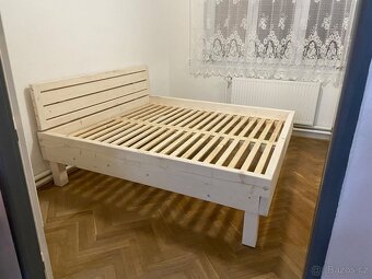 Masivni postel 160x200 - 4