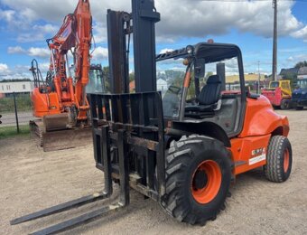 TERÉNNÍ VZV AUSA C500 H x 4 - 4