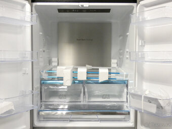 Chladnička Hisense RF540N4SBF2 - se zárukou - 4