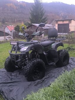 Dobrý den, prodám 4T čtyřkolku o obsahu 150ccm 8,5kw - 4