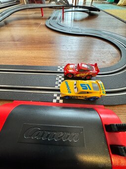 Extra dlouha autodraha Carrera first - 4