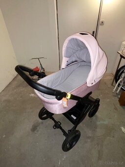 Hluboký Kočárek Kunert Lazzio růžový - 4