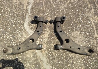 Mazda 3 BN BM 2013 - stabilizator rameno zamok senzor kryt - 4