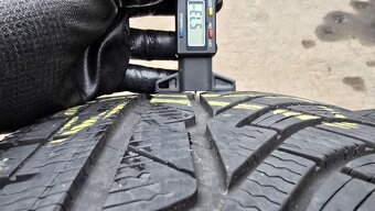 Zimní pneu 225/45/18 Michelin - 4