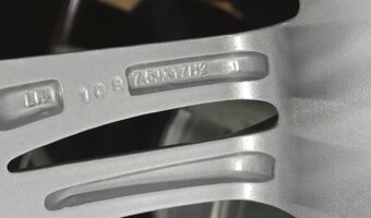 17" PEUGEOT 5X108 ET44 7,5J - 4