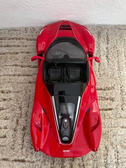 Rastar Ferrari LaFerrari Aperta RTR 1:14 - 4