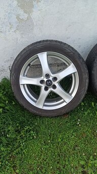 Honda civic kola  10G. 235 45 r17  alu kola. - 4