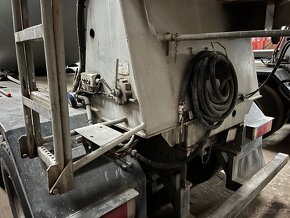 Ginaf 10x4 Betonmixer E5 2009 - 4