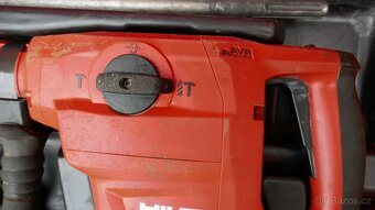 KOMBINOVANÉ KLADIVO HILTI TE 60-AVR//6.8Kg - 4