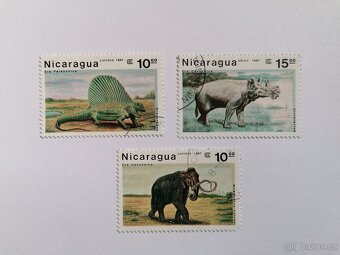Známky 38x zvířata savci ptáci ryby plazy Amerika Asie - 4
