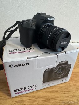 Canon EOS 250D - 4