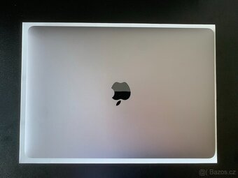 MacBook Pro 2017 | 2.3 GHz | 256 ssd | 8 RAM - 4
