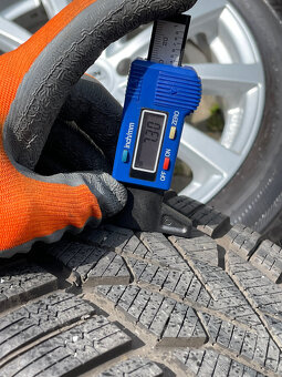 Alu kola 5x112 zn.Platin 215/55 R17 Škoda Superb III - 4