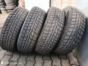 Prodám kola, zimní pneu Hankook 195/70/15 97 T - 4