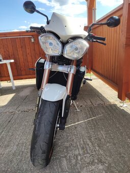 Triumph speed triple 1050 r.v. 2011 - 4