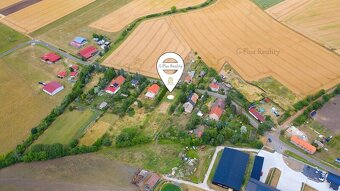 Prodej pozemku 2 000 m², Charvátce u Loun - 4