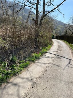 Prodej pozemků Brná 4 735m2 - 4