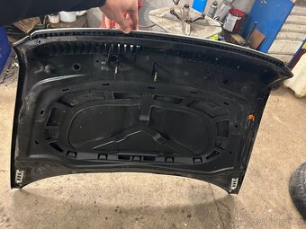 Kapota Škoda Octavia 2 - 4