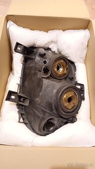 Přední světlomety na Renault Clio - 4