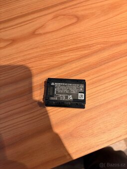 Originální set Sony: Nabíječka BC-QZ1 + Baterie NP-FZ100 - 4