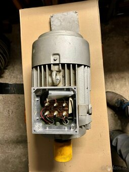 Elektromotor MEZ Mohelnice 3kW – nový - 4