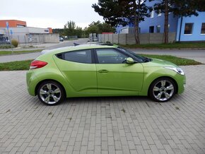 Veloster 1.6i, Premium, Plná výbava, Top stav - 4