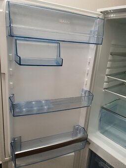 úsporná A+ lednice AEG s velkým mrazákem - 4