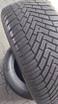 Prodám 2 x celoroční pneu Continental 235/55/18 - 4