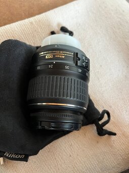 Nikon D40, kit s objektivy DX AFS 18-55, 55-200 - 4