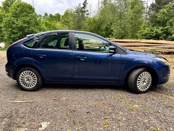 Ford Focus 1.8 flexifuel - 4