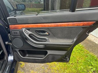 BMW e38 - 4