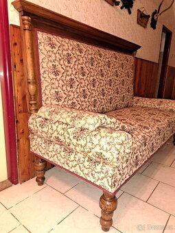 Prodám starožitné sofa - 4