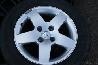 hezky stav 4ks alu original vozy Peugeot a Citroe letni pneu - 4