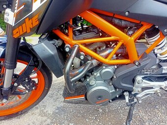 KTM Duke 390 - 4