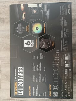 Vodní chlazení Asus AIO - 4