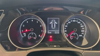 Volkwagen Touran 1,5 TSI DSG - 4