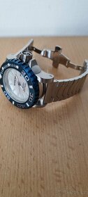 Invicta - 4