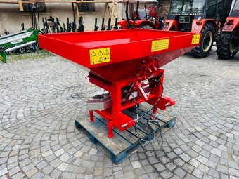 Rozmetadlo  hnojiv - 4