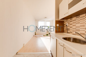 Pronájem světlého bytu 2+kk, 42 m², Praha 5 – Motol, ul. Jež - 4