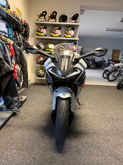 CF MOTO 675 SR-R - 4