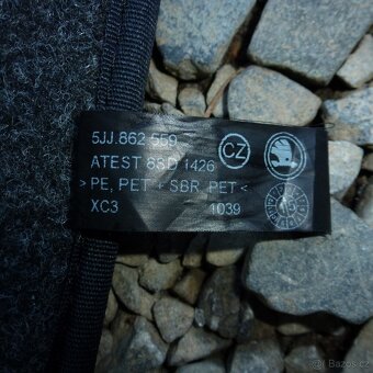 Skoda Rapid koberec kufru+vana - 4