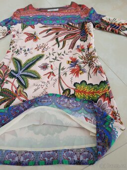 Šaty Desigual velikost 40 - 4