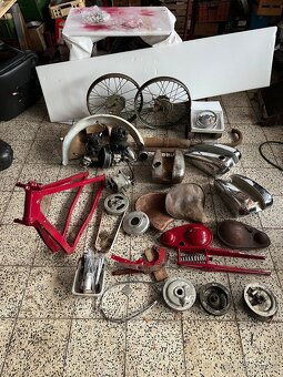 Jawa Special 175 - 4