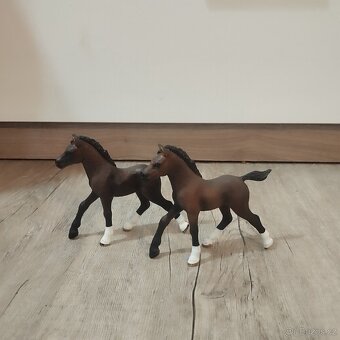 Schleich hříbata - 4