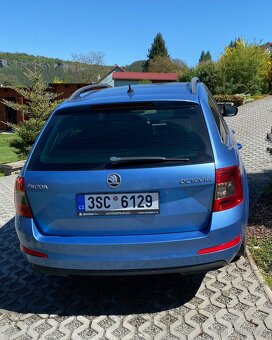 Prodáme naší Ocatavii Combi - bílá kůže, panorama, DSG - 4