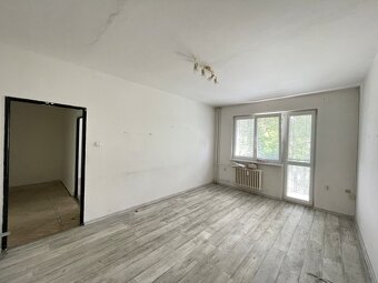 Byt 3+1 s balkonem a šatnou, 8.května, Šumperk - 4