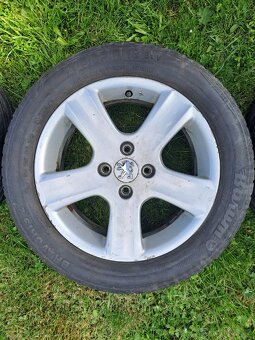 Alu kola Peugeot 307 - R16 4x108, 205/55/16 + šrouby - 4