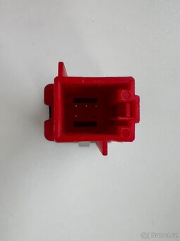 Tlačítko reset tlaku pneumatik VW Golf 5 - 4
