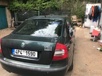 Škoda Octavie 2 2.0 FSI - 4